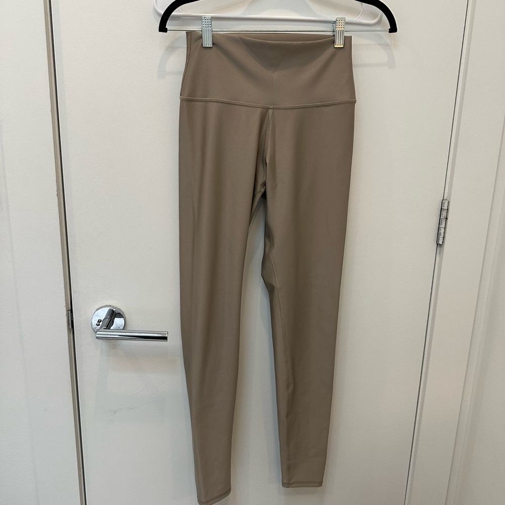Beige/Gold Alo High-Waisted Tan Leggings